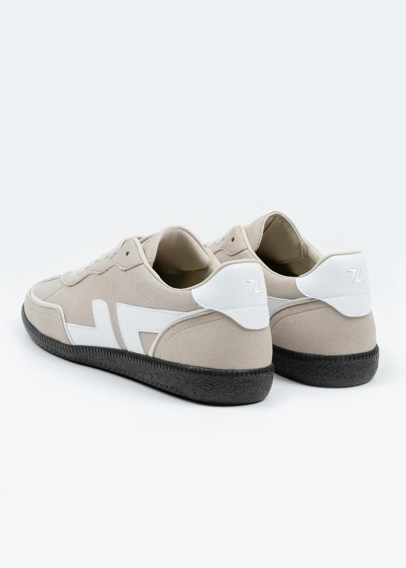 Delta-Series Handmade Vegan Sneakers in Beige - Ecomarket.com