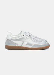 Delta-Series Handmade Vegan Sneakers in Silver - Ecomarket.com