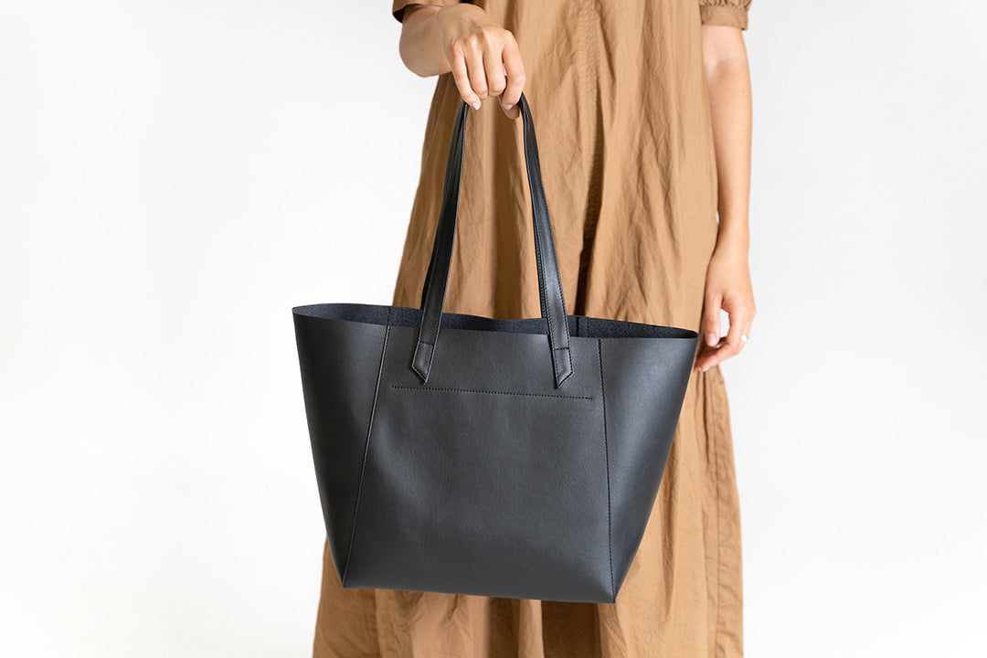 Totissimo shoulder bag - Black - Ecomarket.com