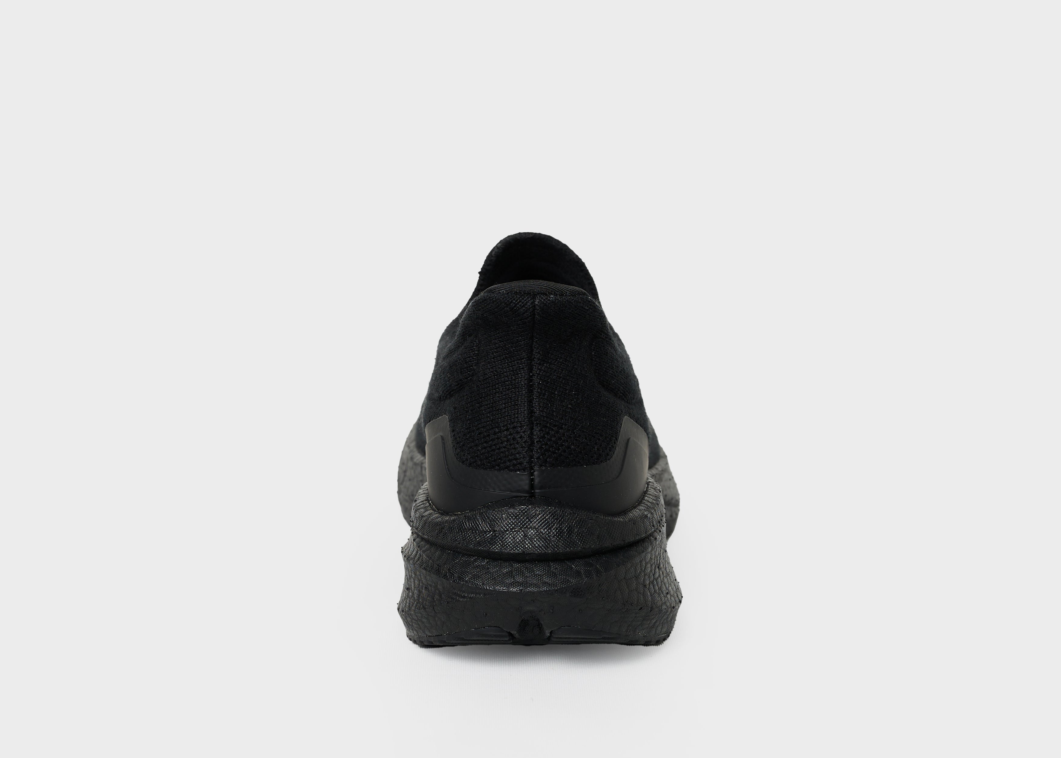 8000Kicks Hemp Runners - Vegane Laufschuhe - Herren - Ganz in Schwarz