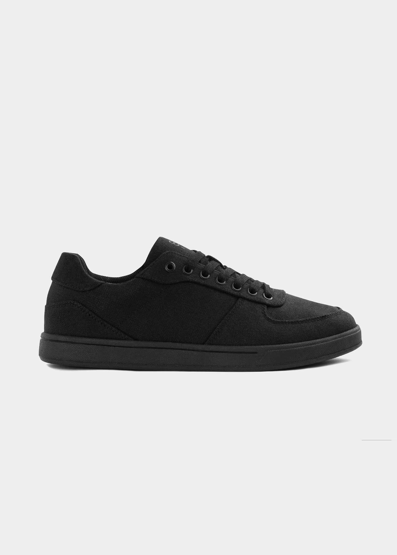 8000Kicks Seeker men’s black hemp sneaker - side view