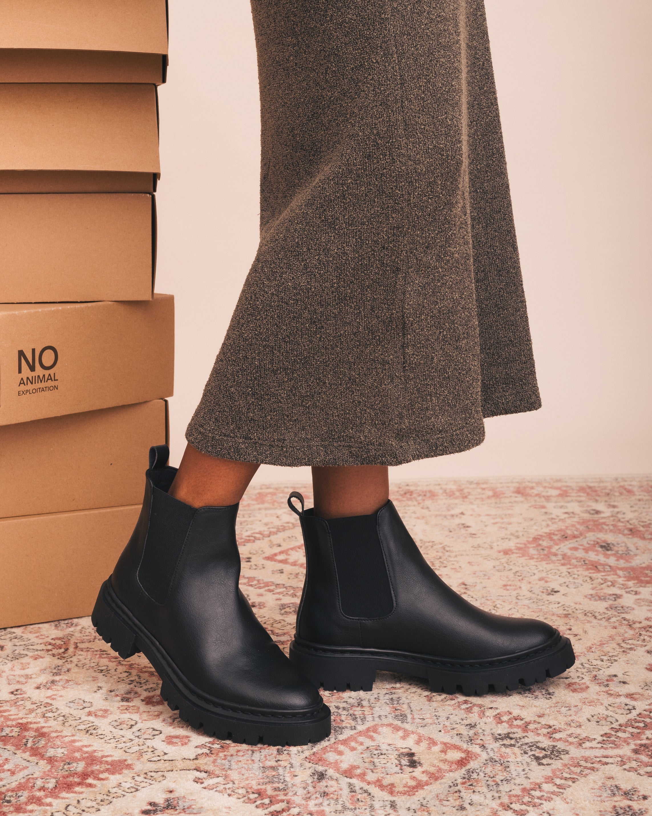 MOLLY Botas Veganas Negras