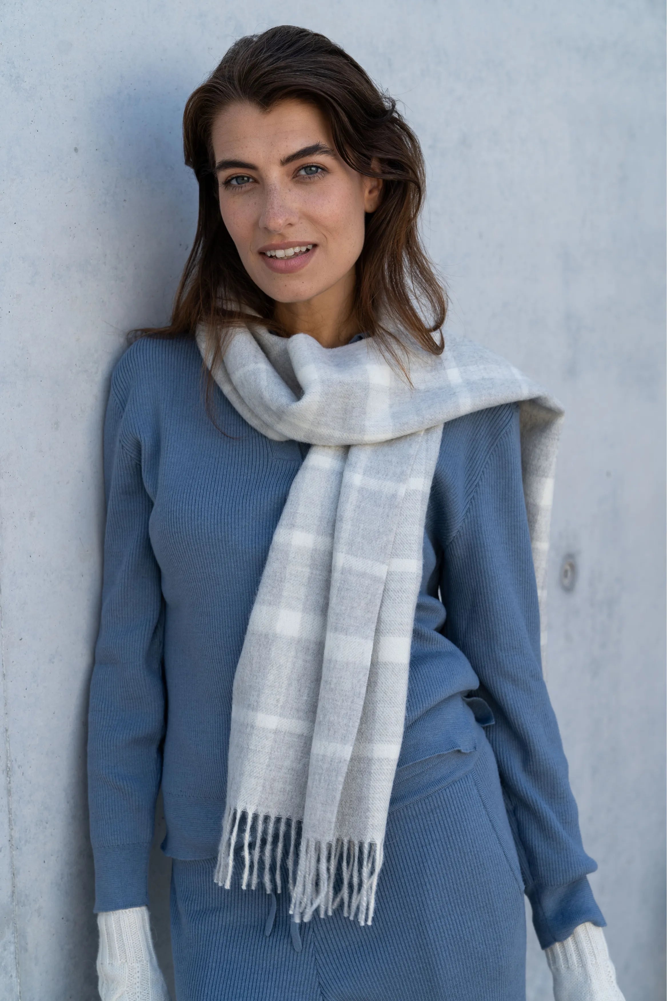 Luxury check alpaca scarf made in peru