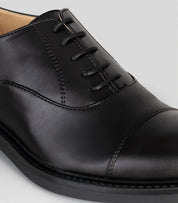 Vegan Oxford - Woman black lace-up Oxford shoe featuring Blake Construction from Solari Milano.