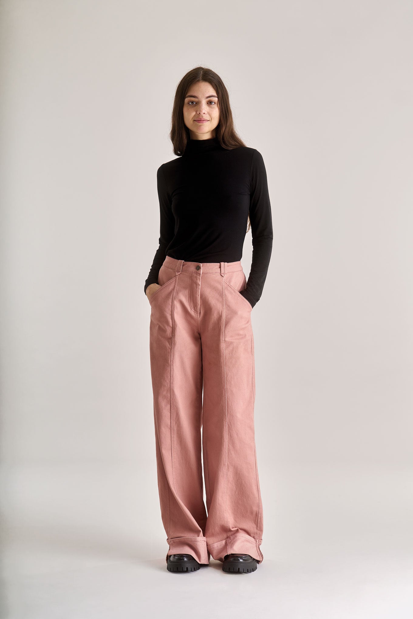 C1-MJ-08-SIKINILLA-Top-Black---C1-OCT-16-ROSE-Trousers-Dusky-pink.jpg