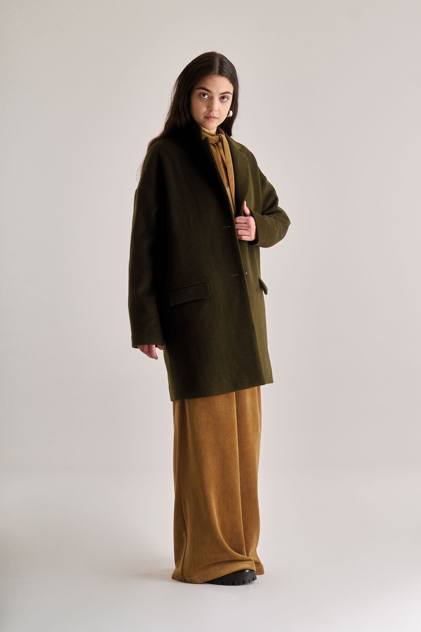 C1-MW-30-OLIVIA-Coat-Olive-1.jpg