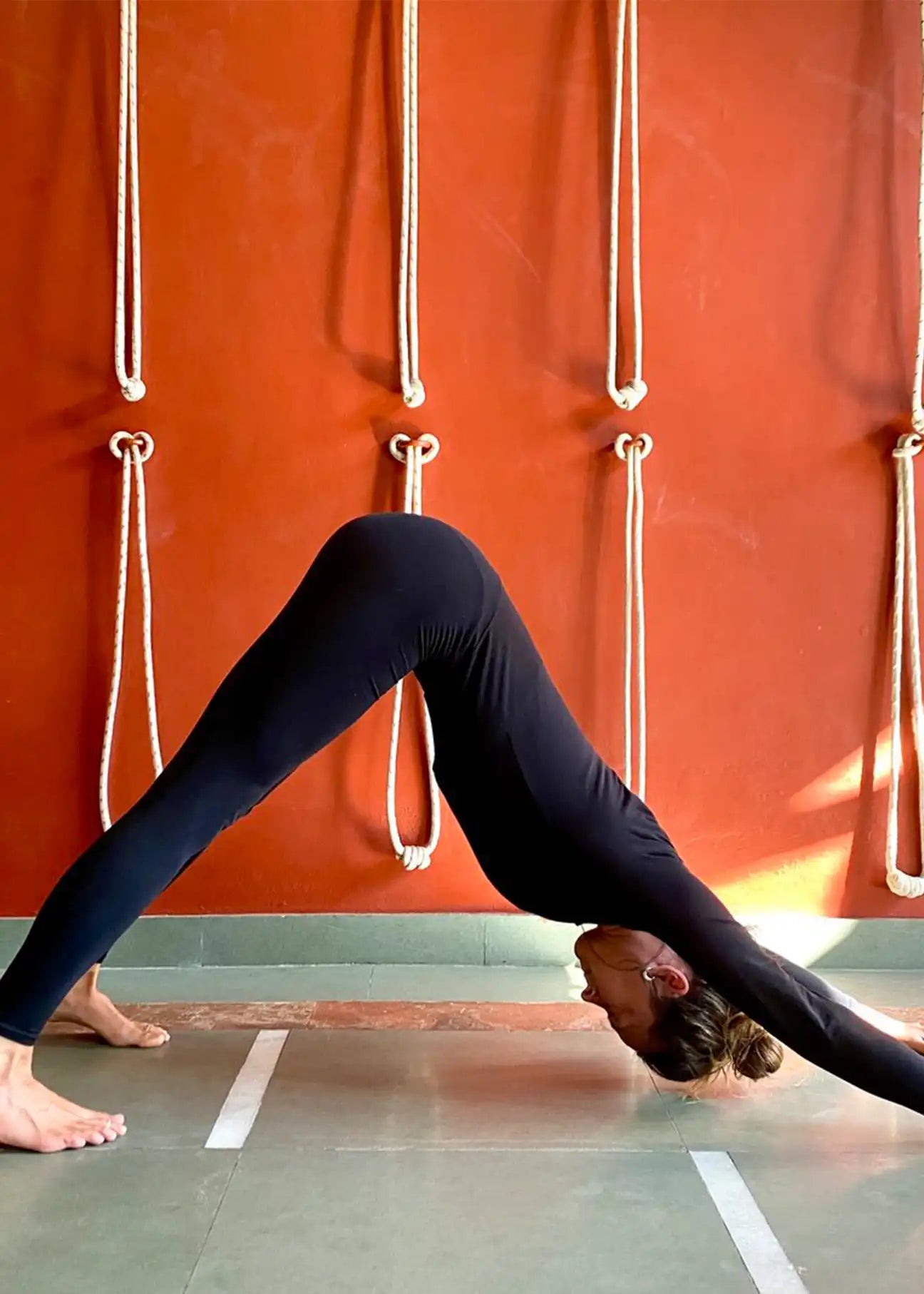 Cedre_YogaJumpsuit-1.webp