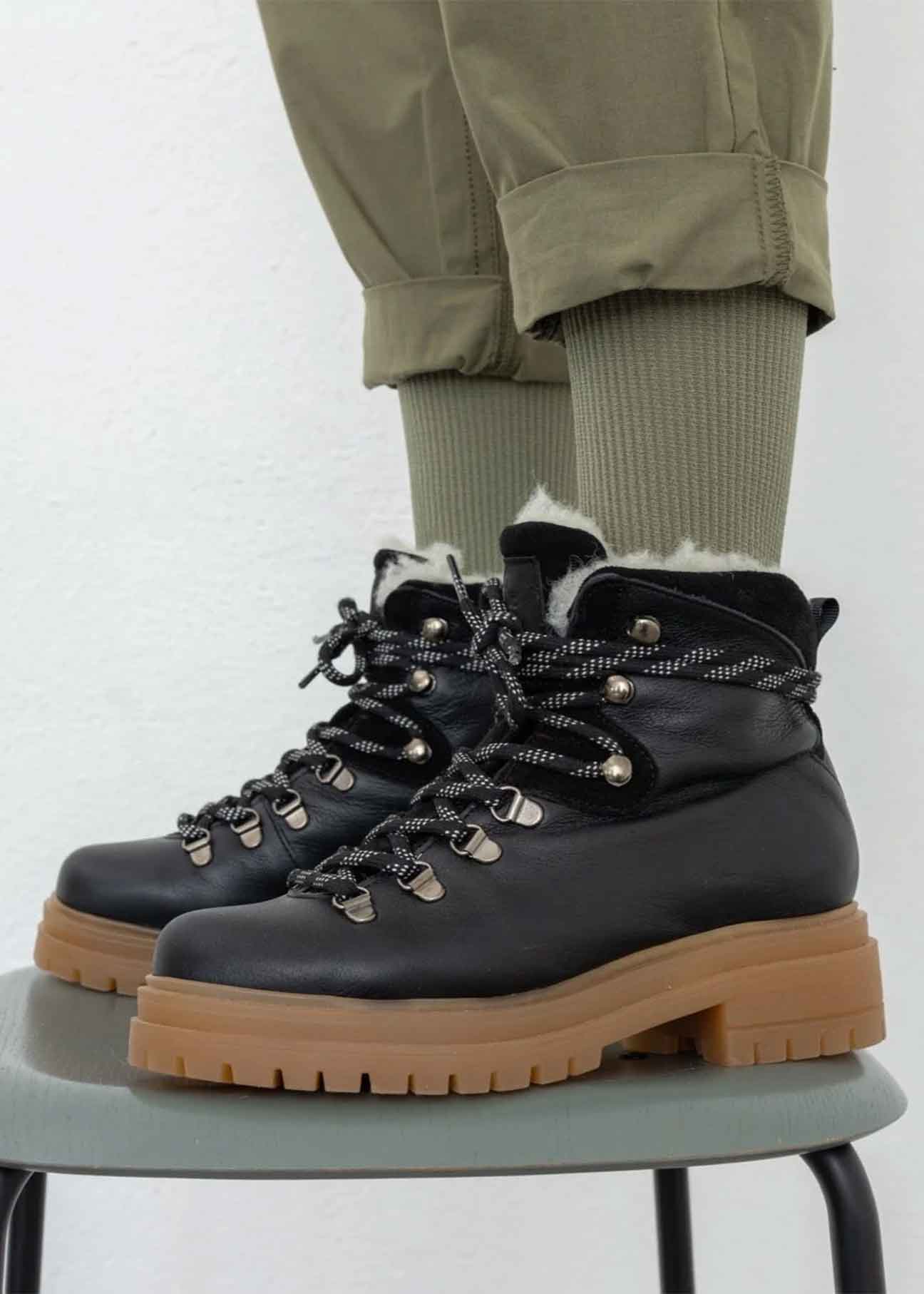 DEMI-Boots-Black-2.jpg