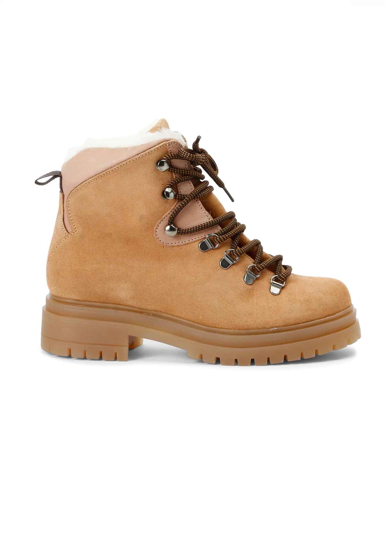 DEMI-Boots-Whisky-1.jpg