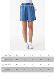 Shorts ligeros con apariencia de mezclilla en TENCEL™ Lyocell