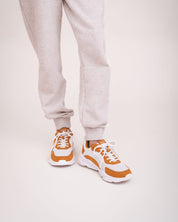 Veganska unisex sneakers gula – lätta sportskor i återvunnen PET