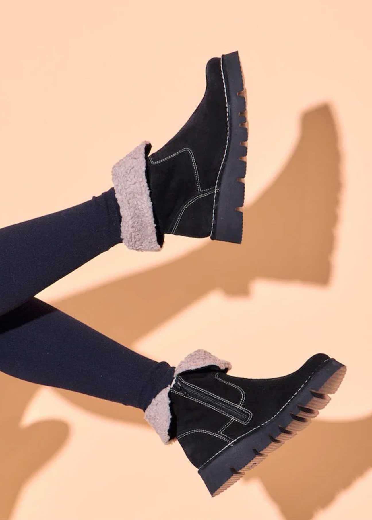 ELIA Botas cálidas de ante en negro
