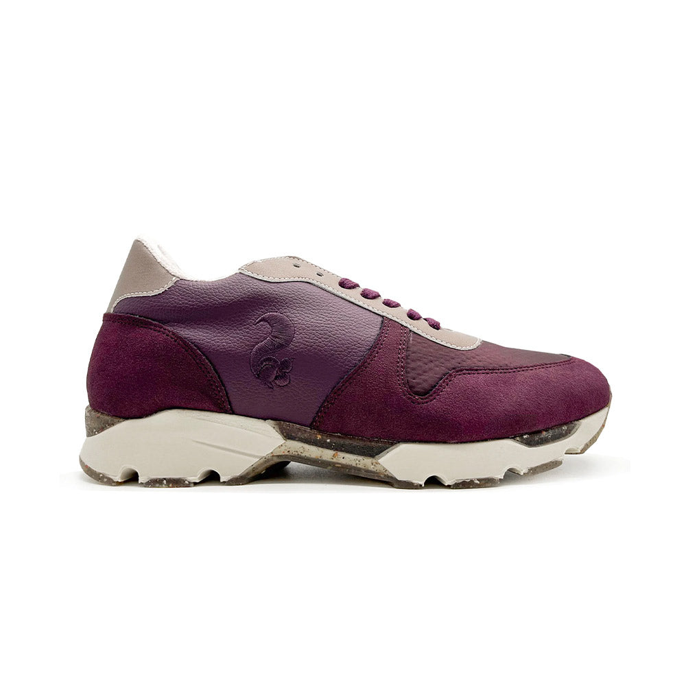 Side view of Thies Eco Squirrel Runner Dark Berry for women - sustainable vegan shoes, showcasing the sneaker's stylish design with rose color accents and a squirrel logo on the side.