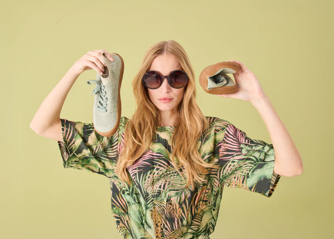 Essence_green_1800x800_1800x_9bb812e7-061a-4d5c-8cab-027cacfb6997.webp