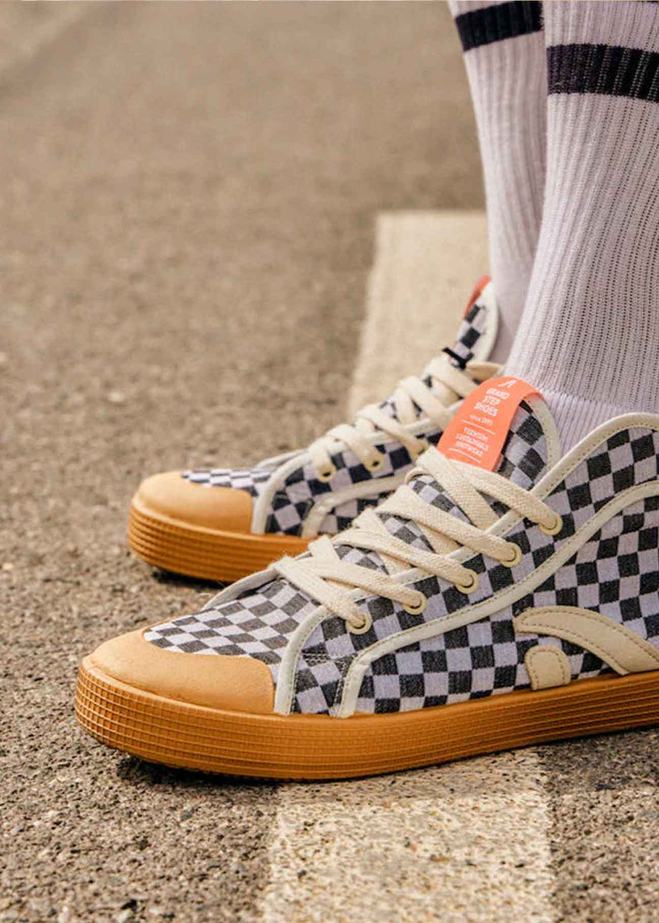 Taylor Recycled Vegan Sneaker Checkered B&W - Ecomarket.com