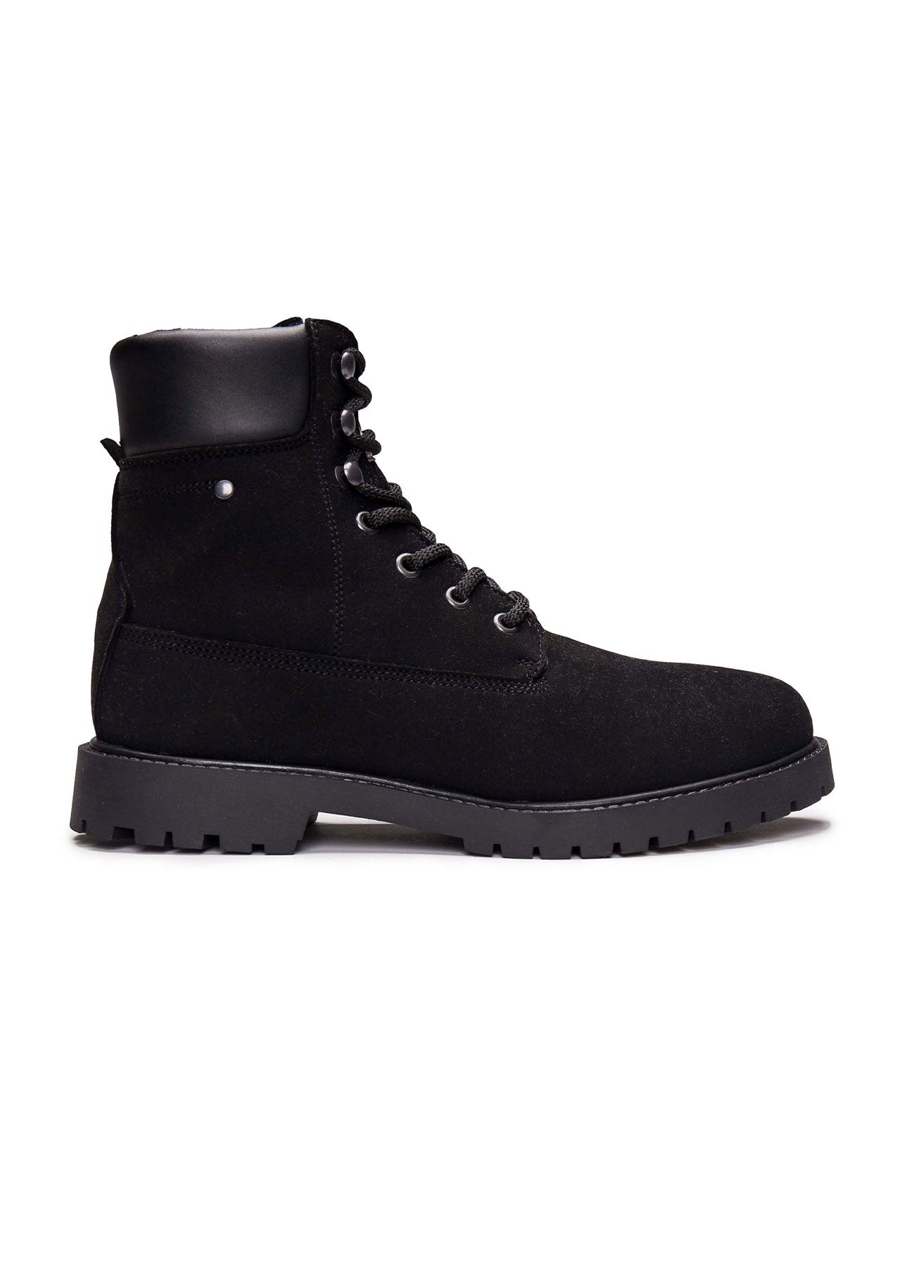 Gadea Black Suede Vegan Mountain Boots unisex