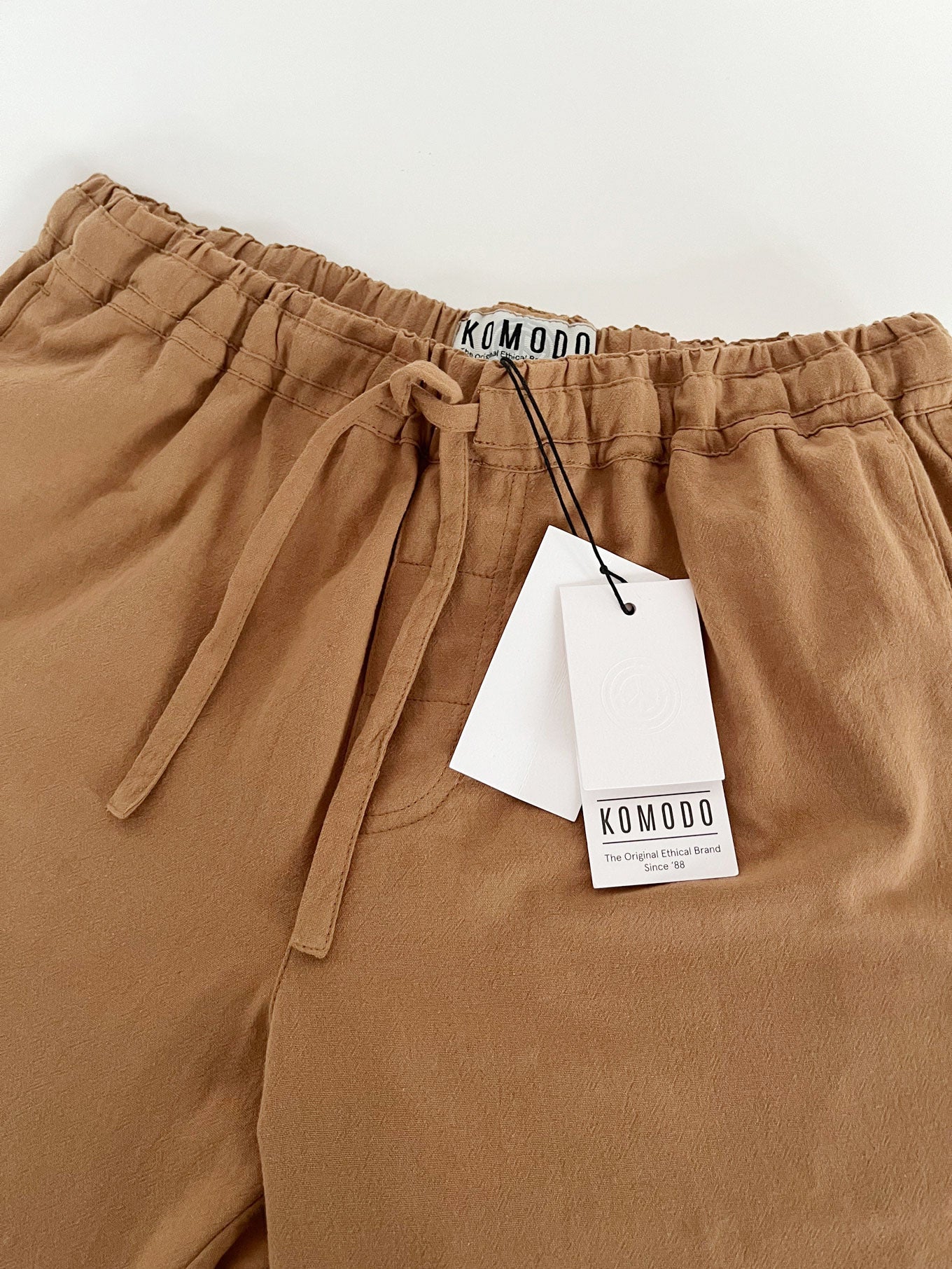JOSHUA - Pantalón de Algodón Orgánico - Tan