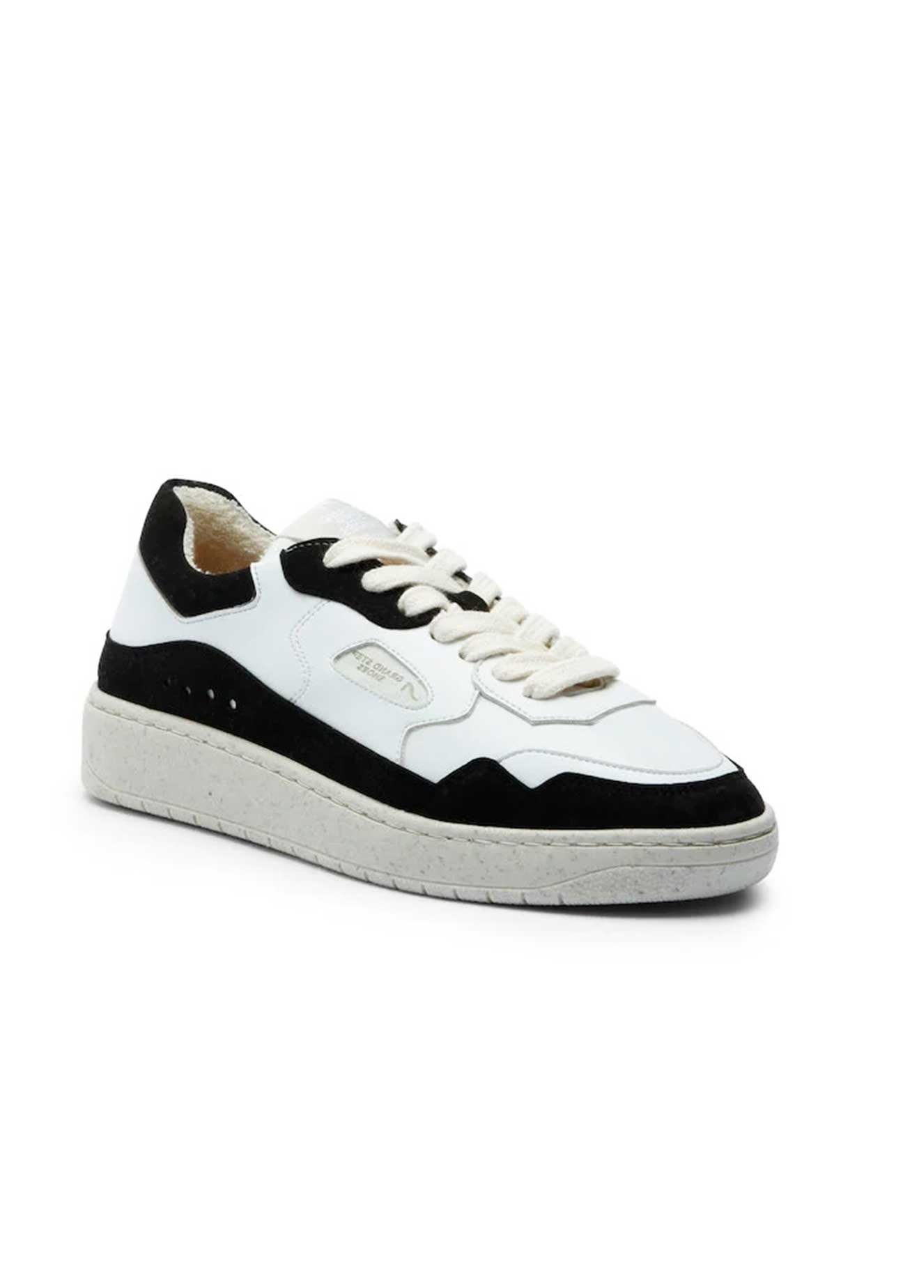 Level Black & White Vegan Sneakers – made with Apples - Ecomarket.com