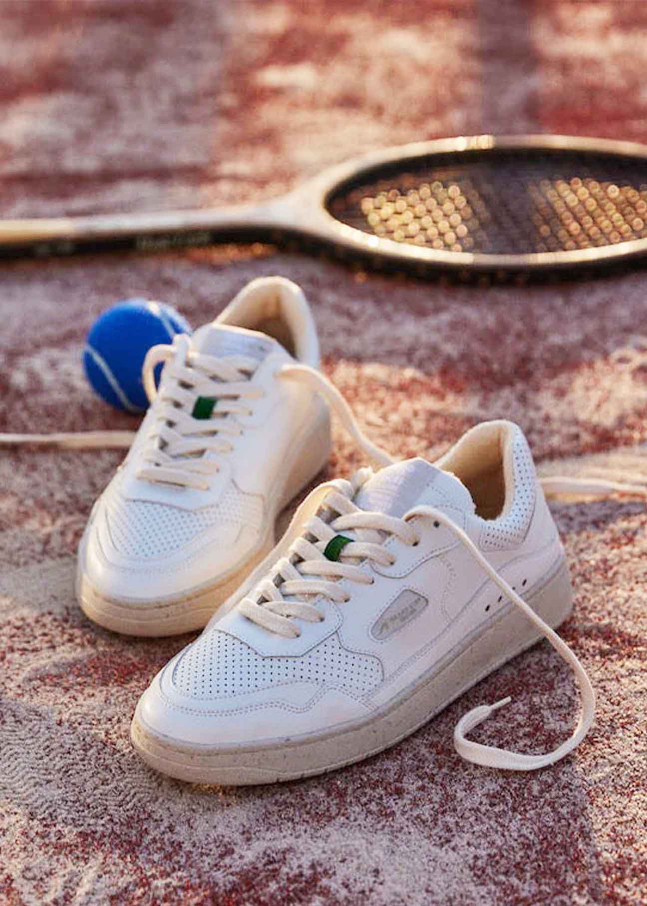 Level White Vegan Sneakers – made with Apples - Ecomarket.com