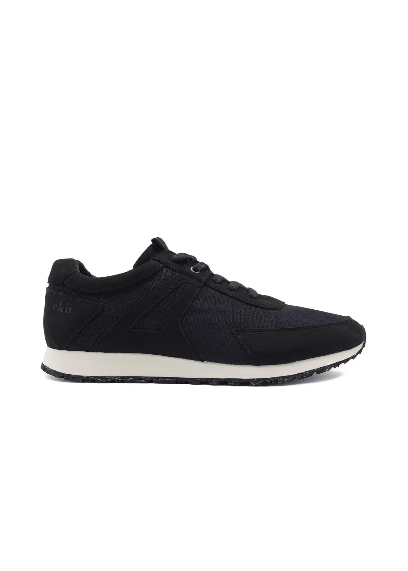 EKN Low Seed Runner Black-Vegan - Ecomarket.com