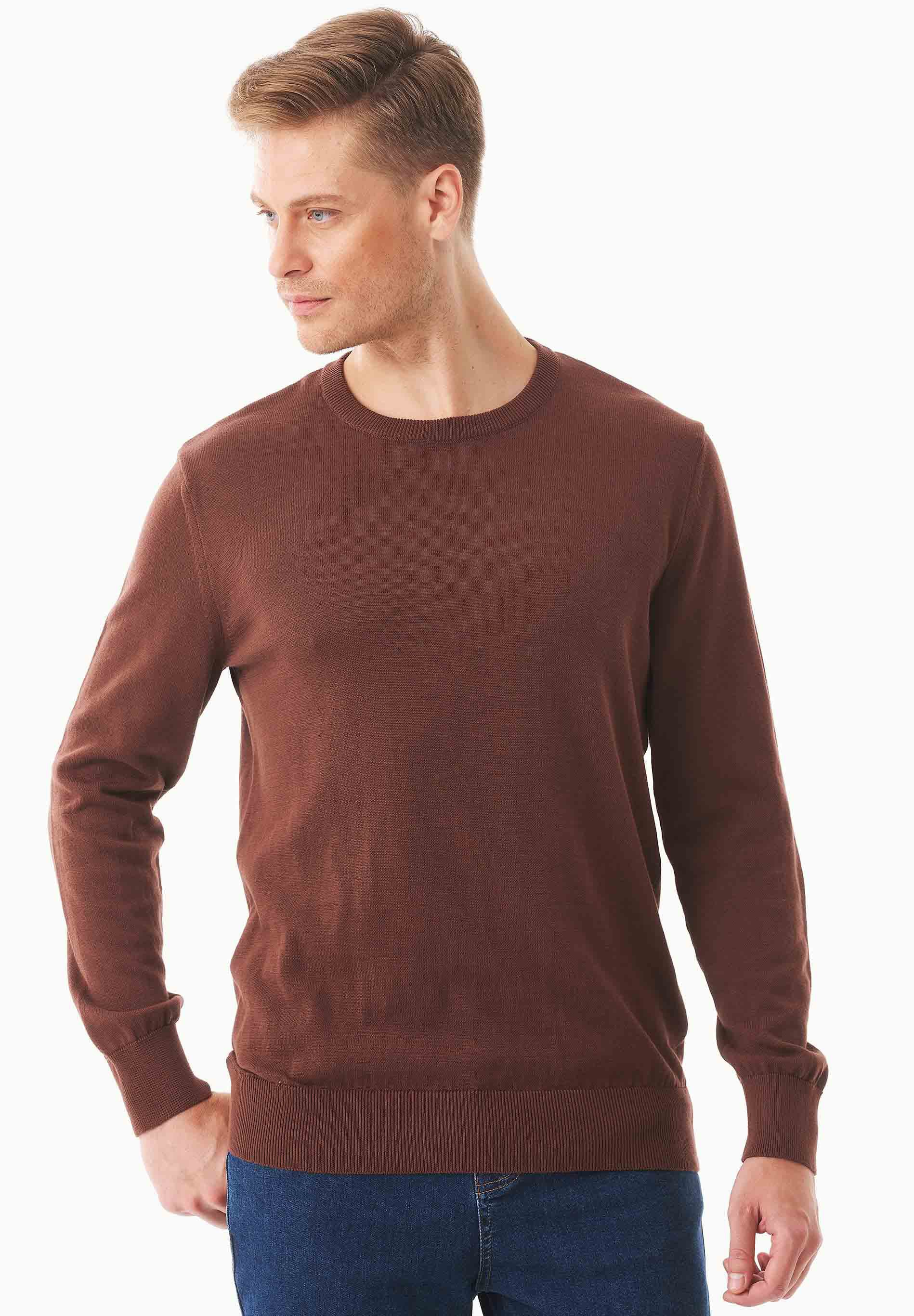 MCASUAL540radicalbrown-1-088029.jpg