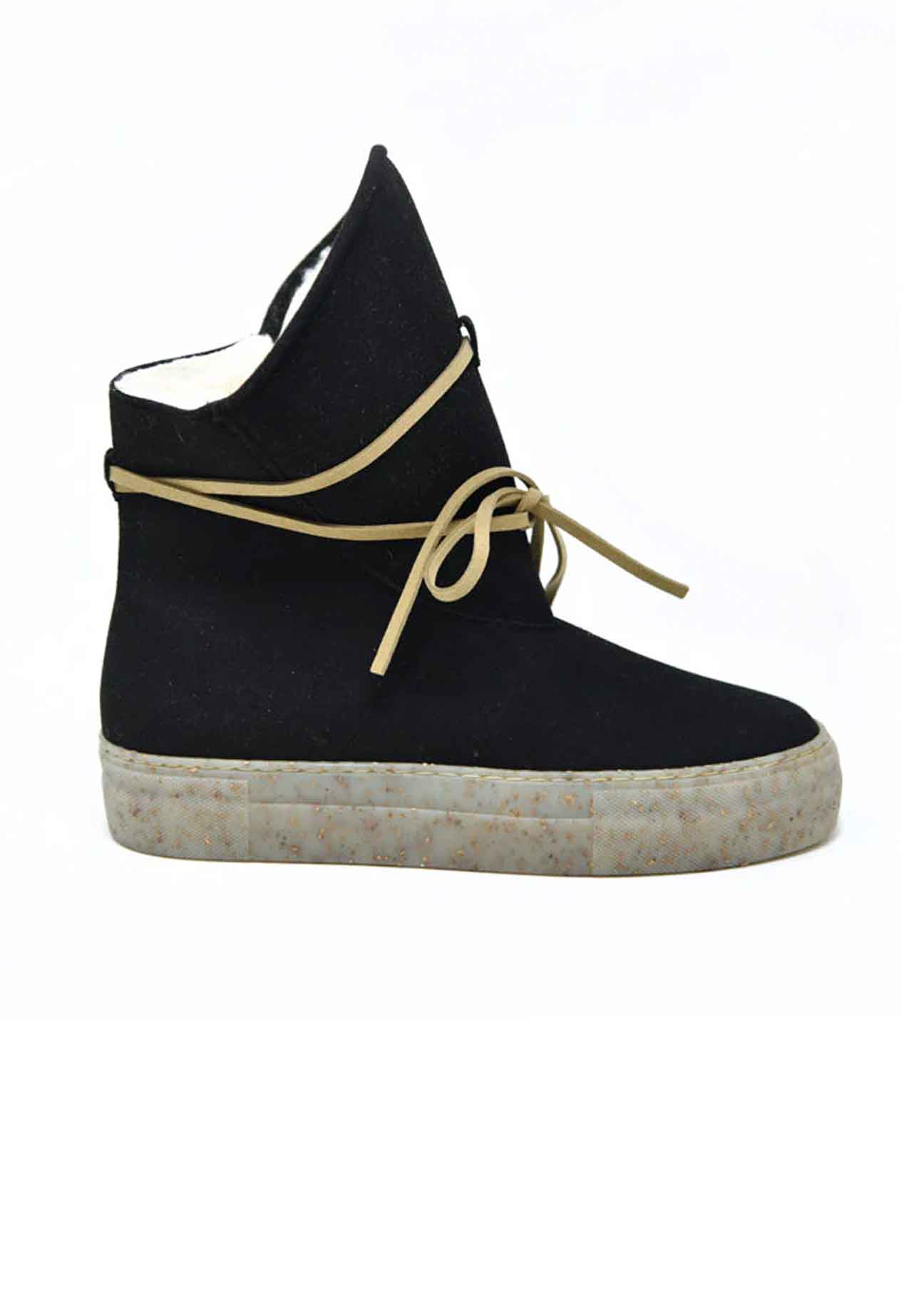 MICHONE-Fur-Cork-Black-Boots_1.jpg