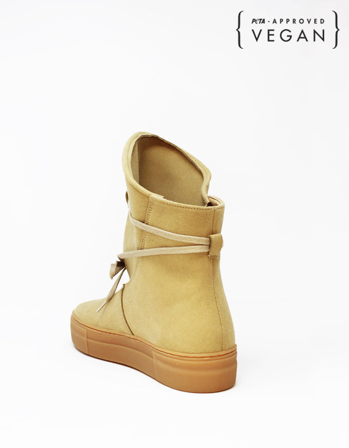 Botas veganas MICHONE beige claro