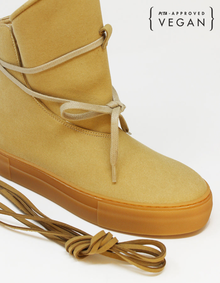 Botas veganas MICHONE beige claro