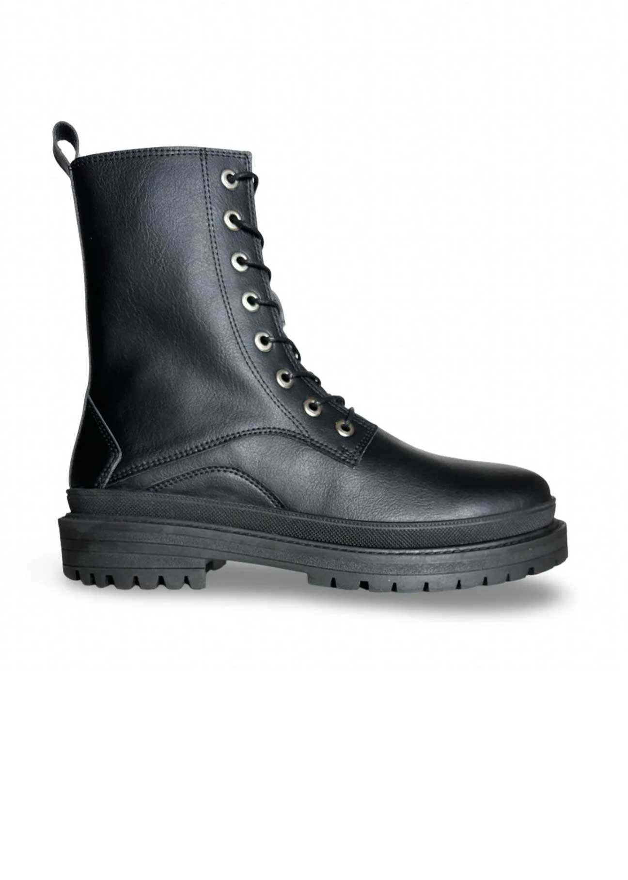 Nae-Diriam-black-vegan-combat-boots-unisex.jpg