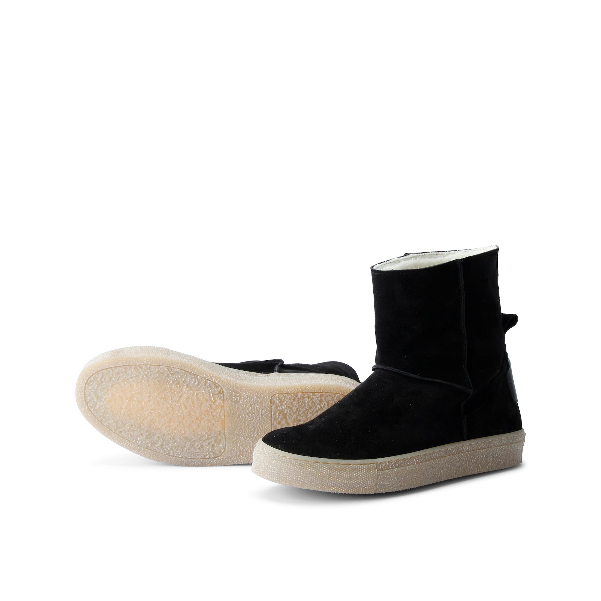 NICKI Botas de ante con forro cálido y diseño slip-on