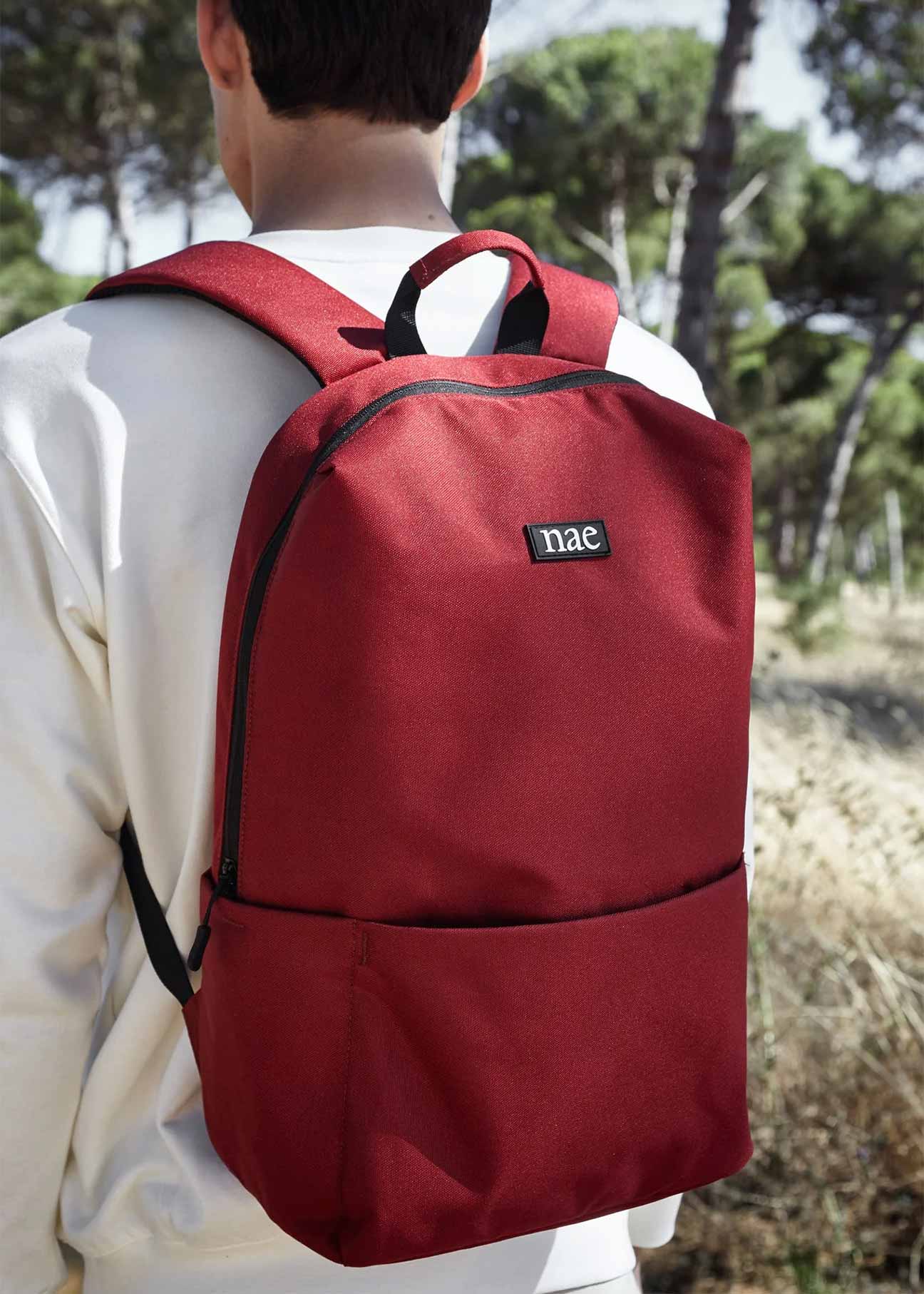 Oslo Red Recycled Vegan Backpack - Ecomarket.com