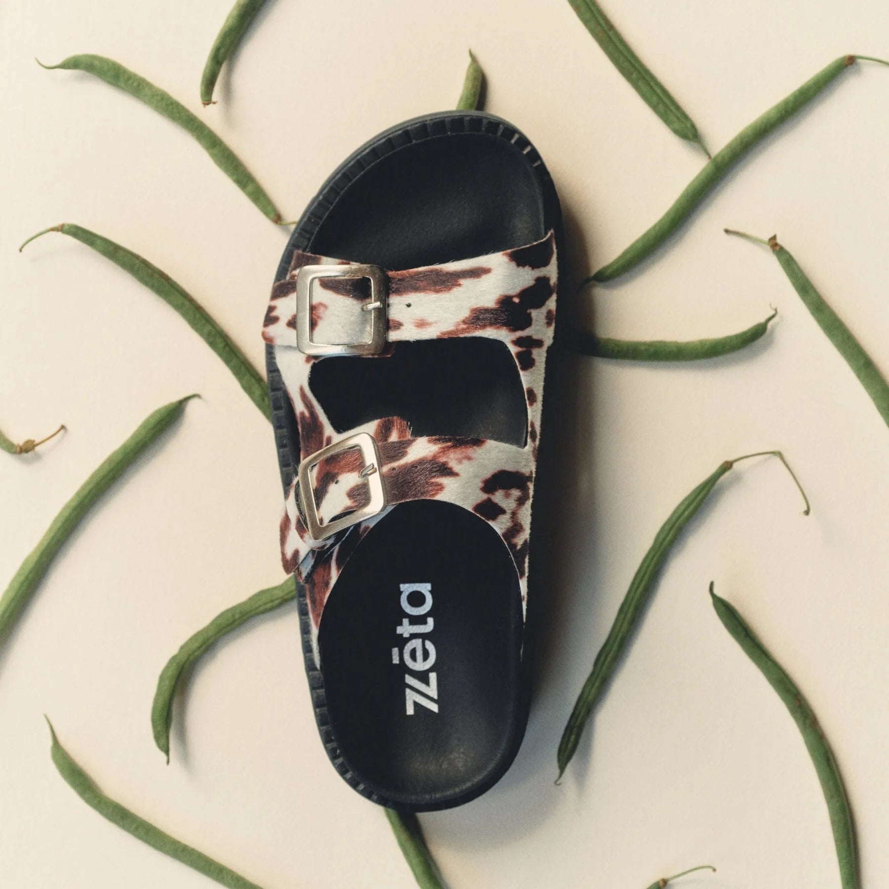Zèta Praia Cow Sandals Eco Friendly