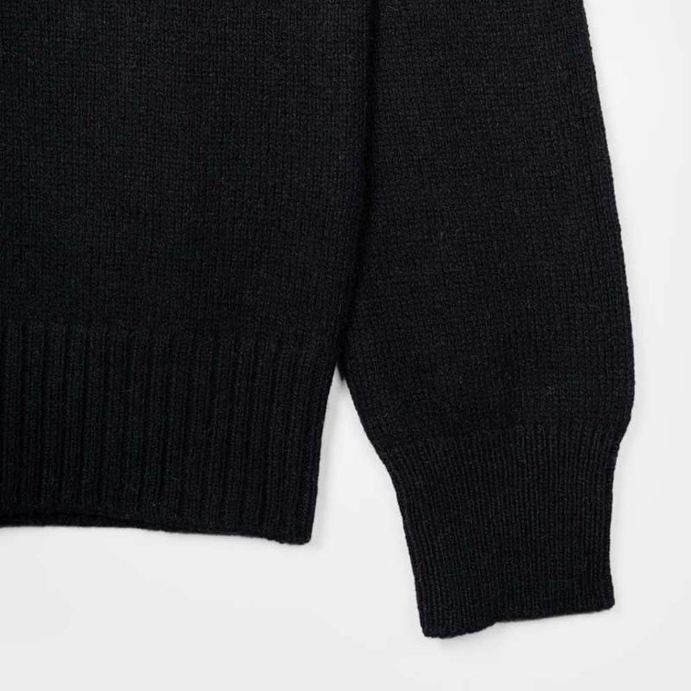 Rifó Edda Recycled Cashmere Sweater in black - Women