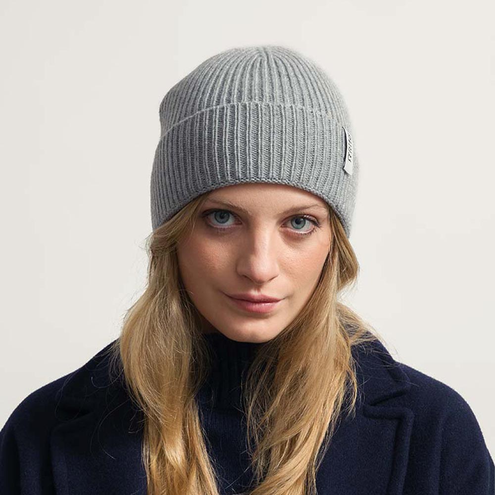 Rifó Marcello Recycled Cashmere Beanie in Grey - Unisex