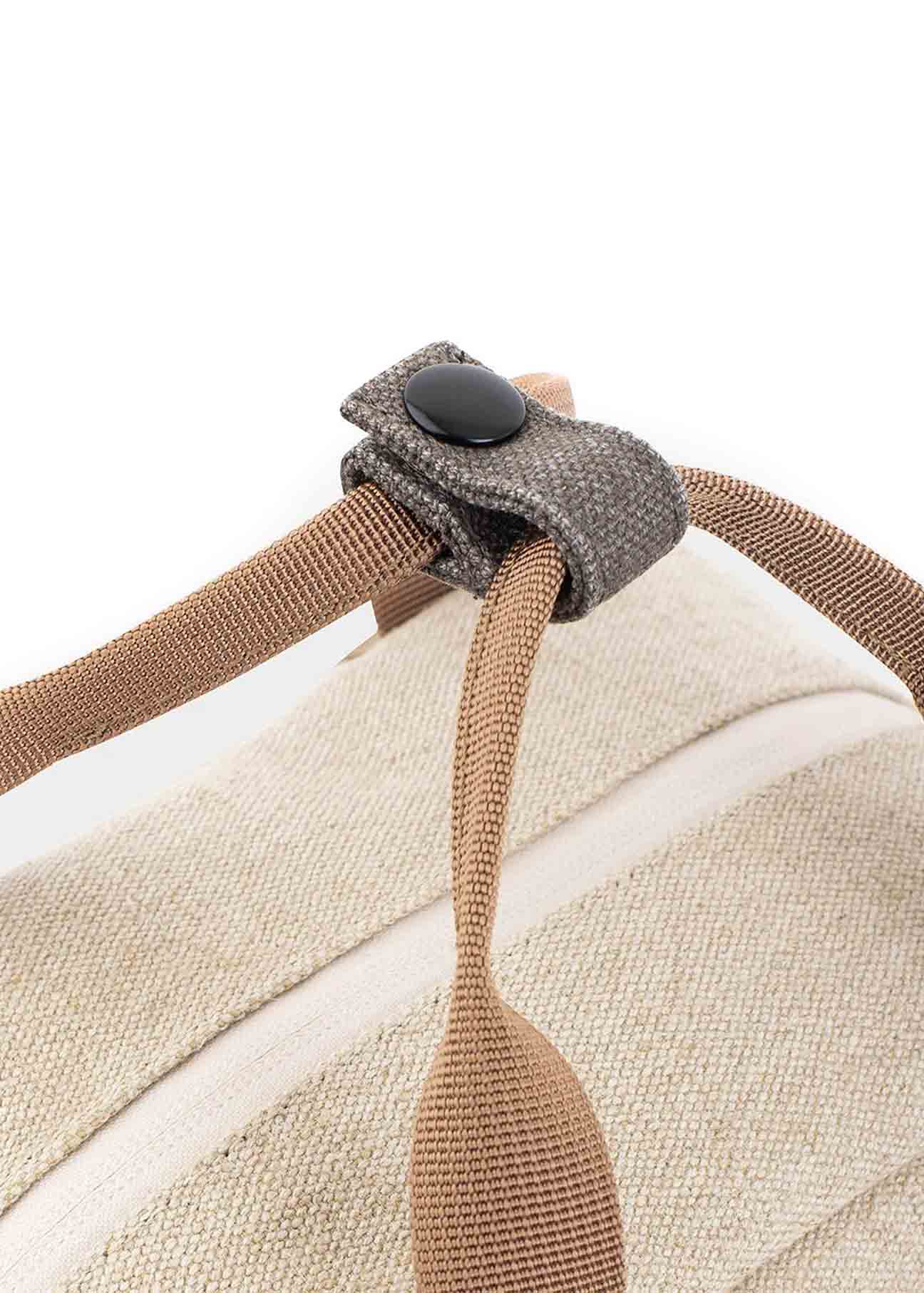 Mochila pequeña de cáñamo en beige y verde