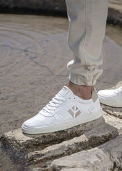 Topsy Zapatilla Vegana blanca y beige