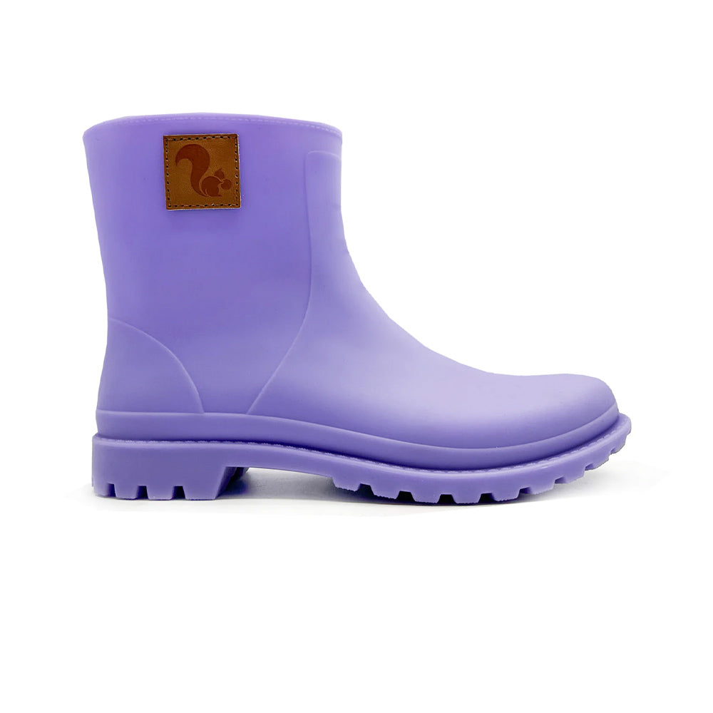 Side view of Thies Bio Rain Boots in lavender for women, showcasing the vegan boots' sturdy design.