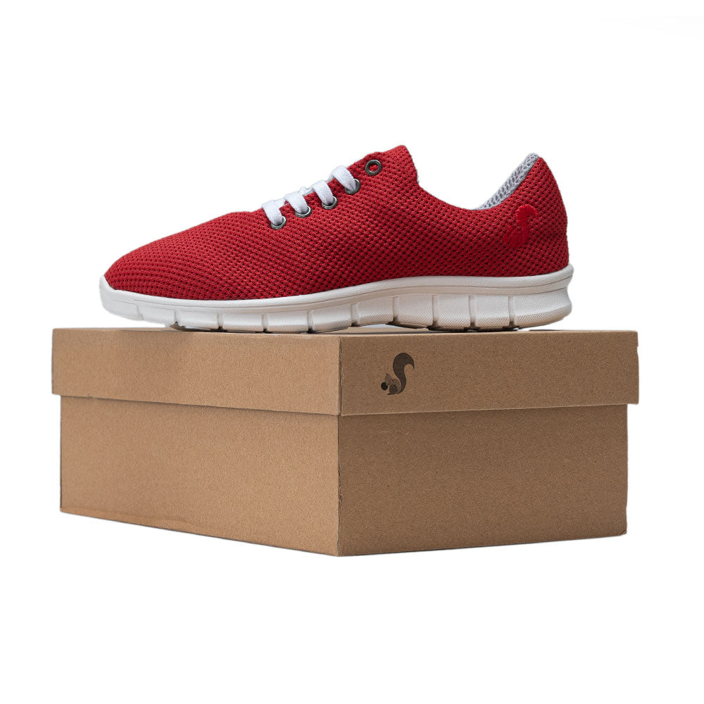 Thies Cornrunner Crimson Red on box. Sustainability shoes.