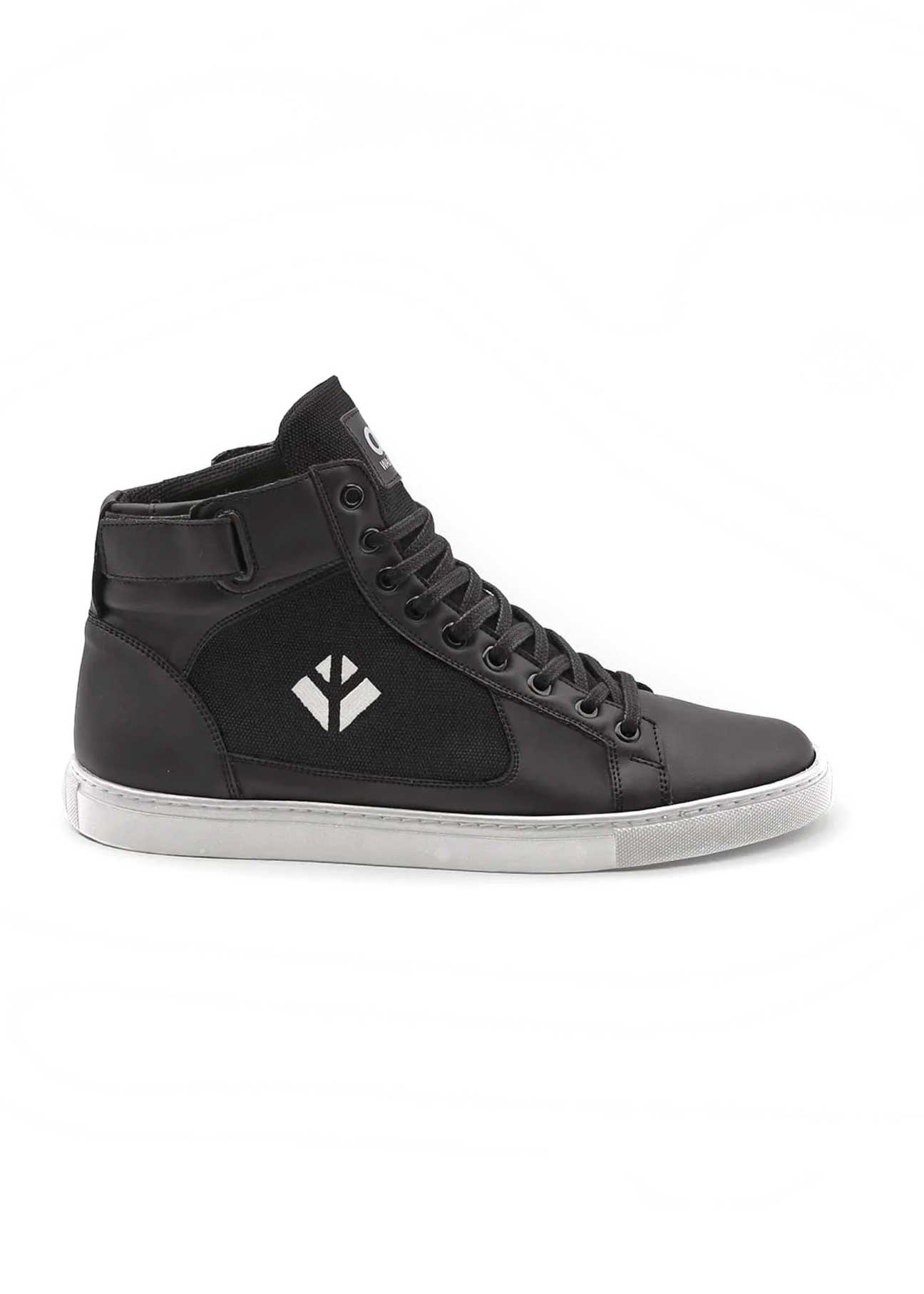 WALLACE-Black-V2-1.jpg