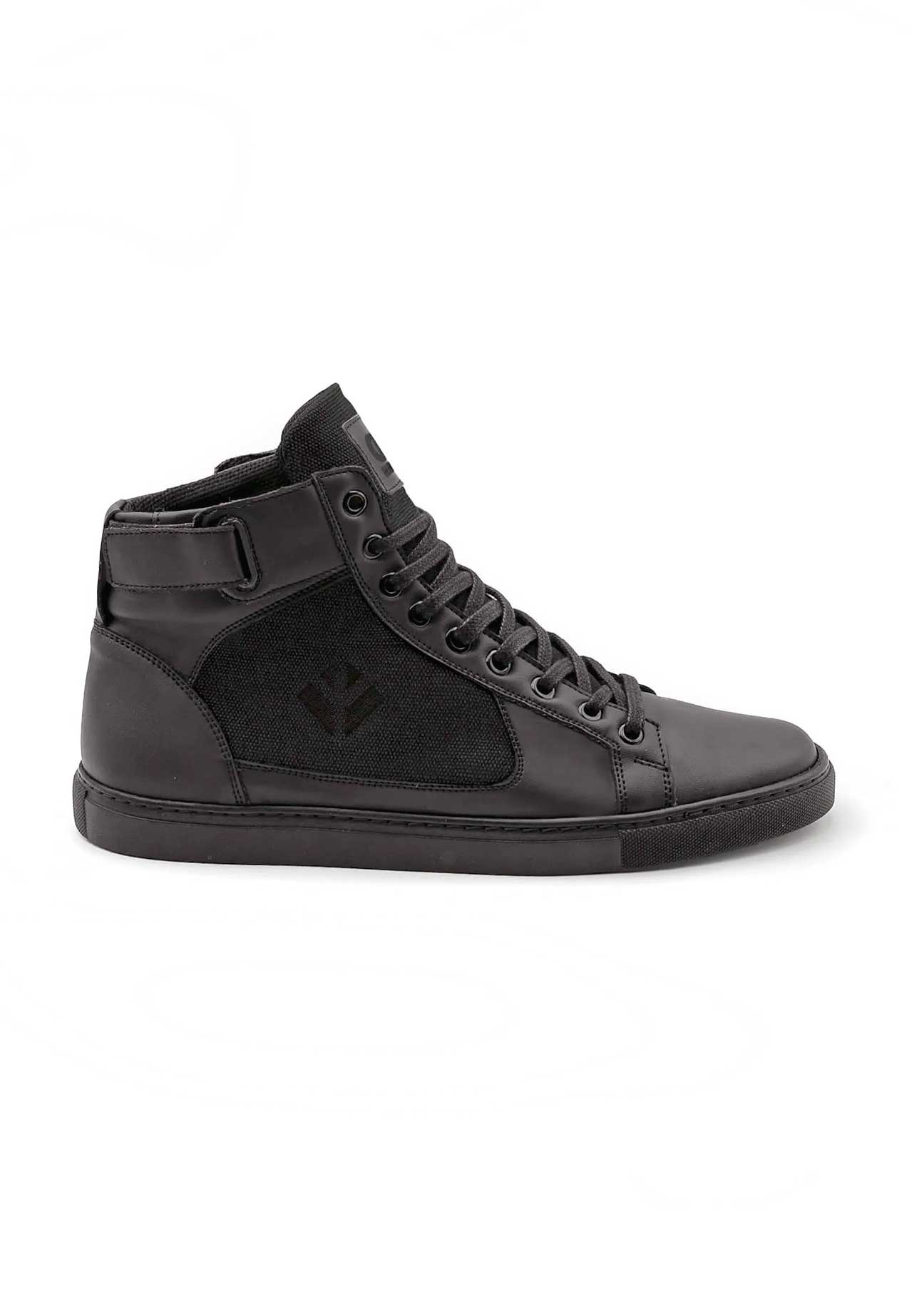WALLACE-Full-Black-1.jpg