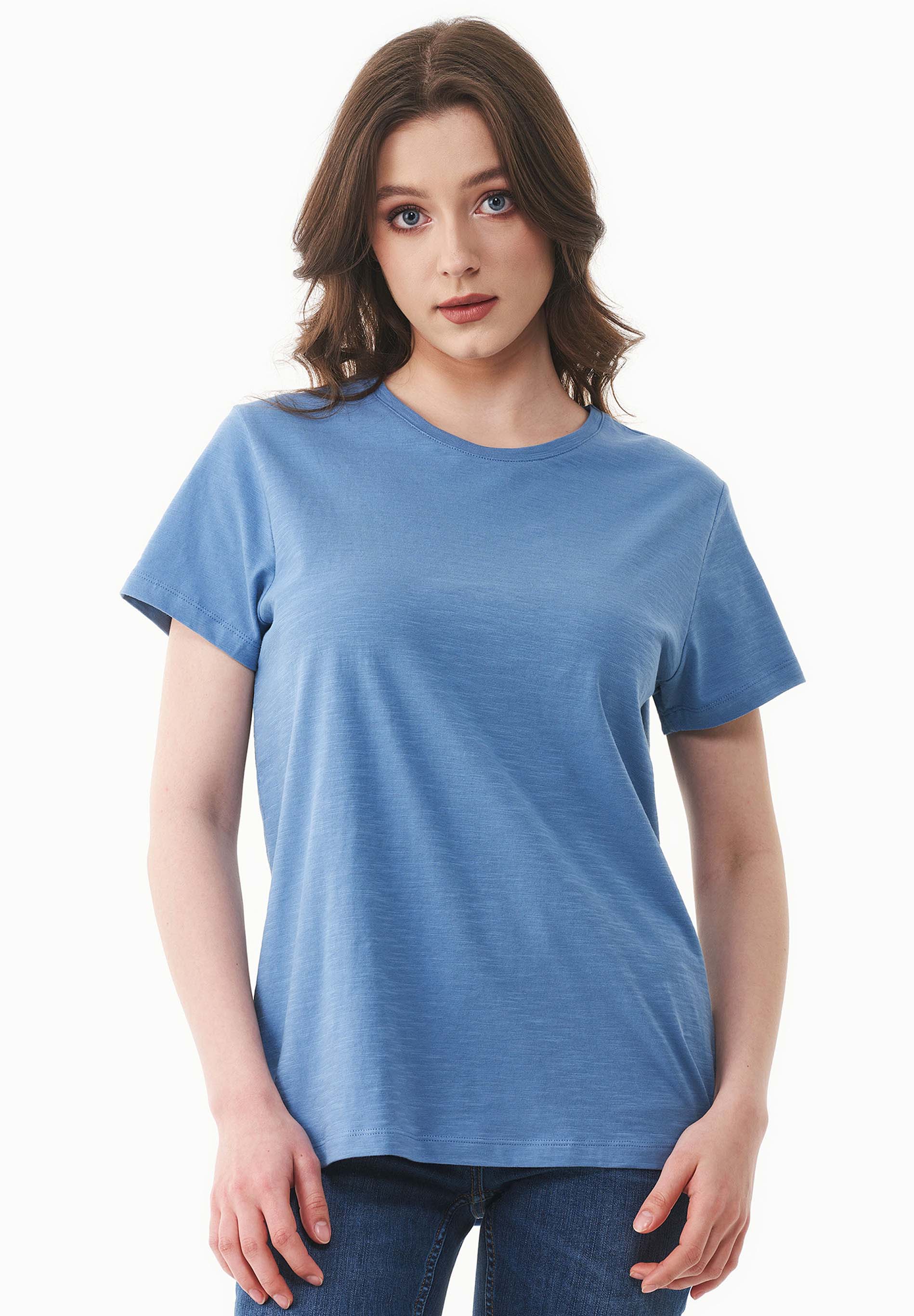 Camiseta básica en 100% algodón orgánico en azul coronet
