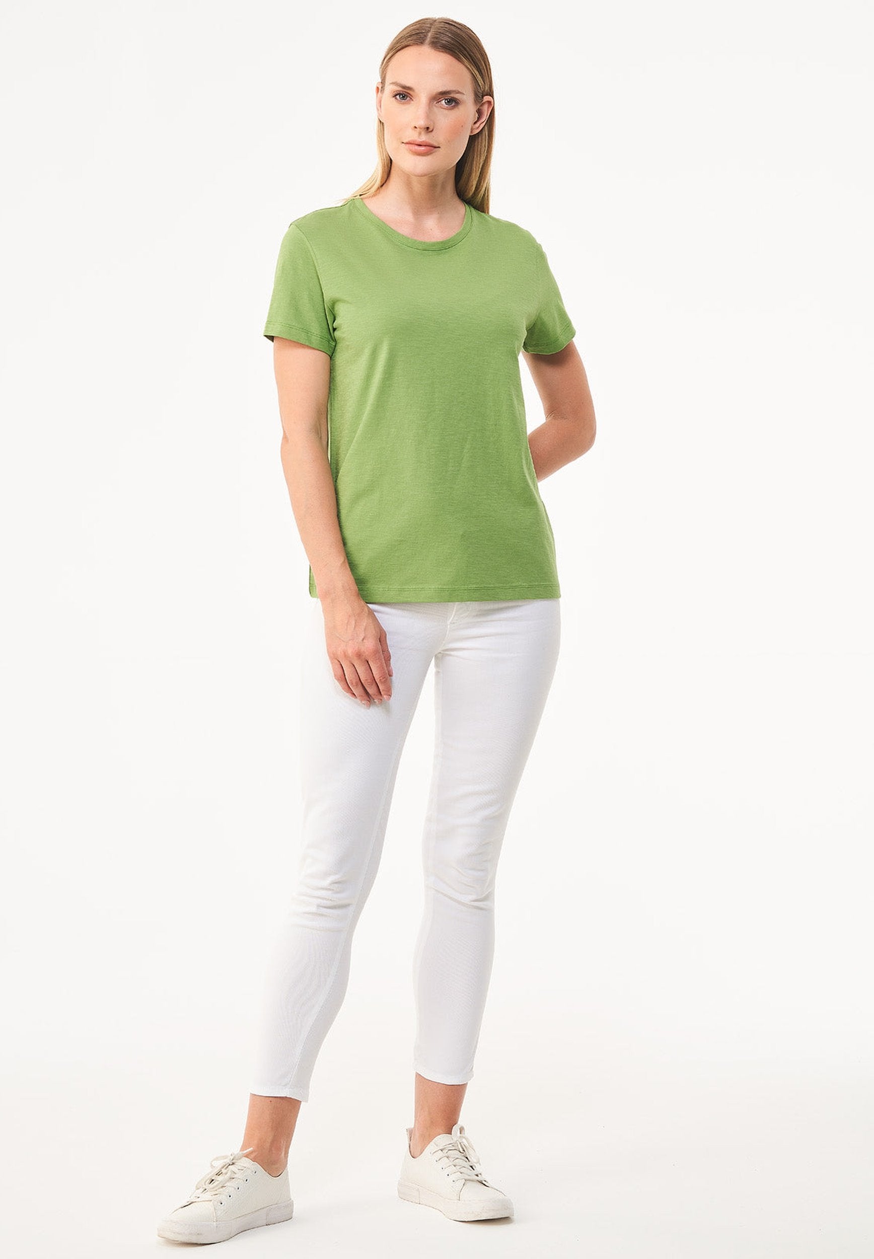 WCASUAL001grassgreen-2.jpg