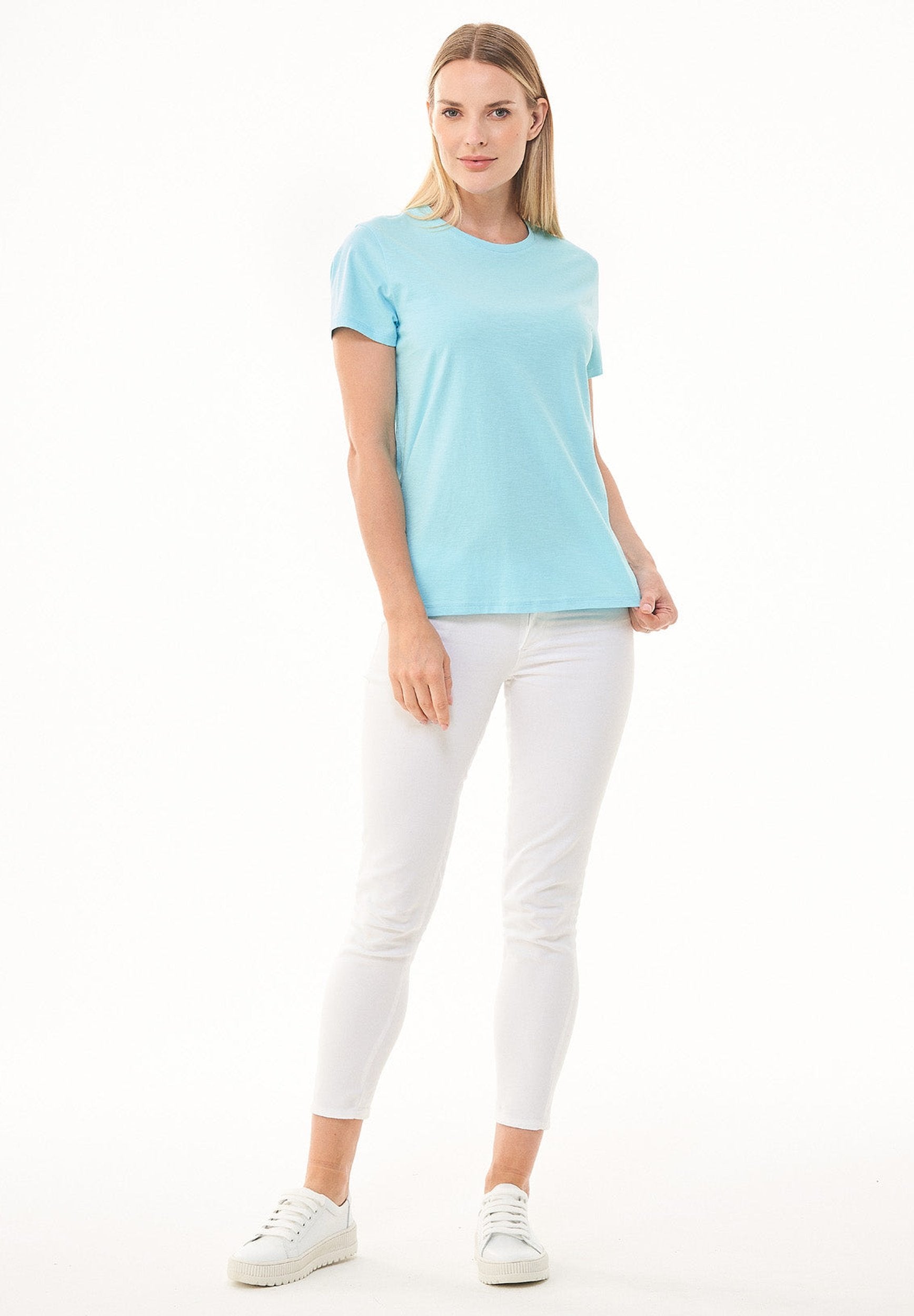 WCASUAL001mint-2.jpg