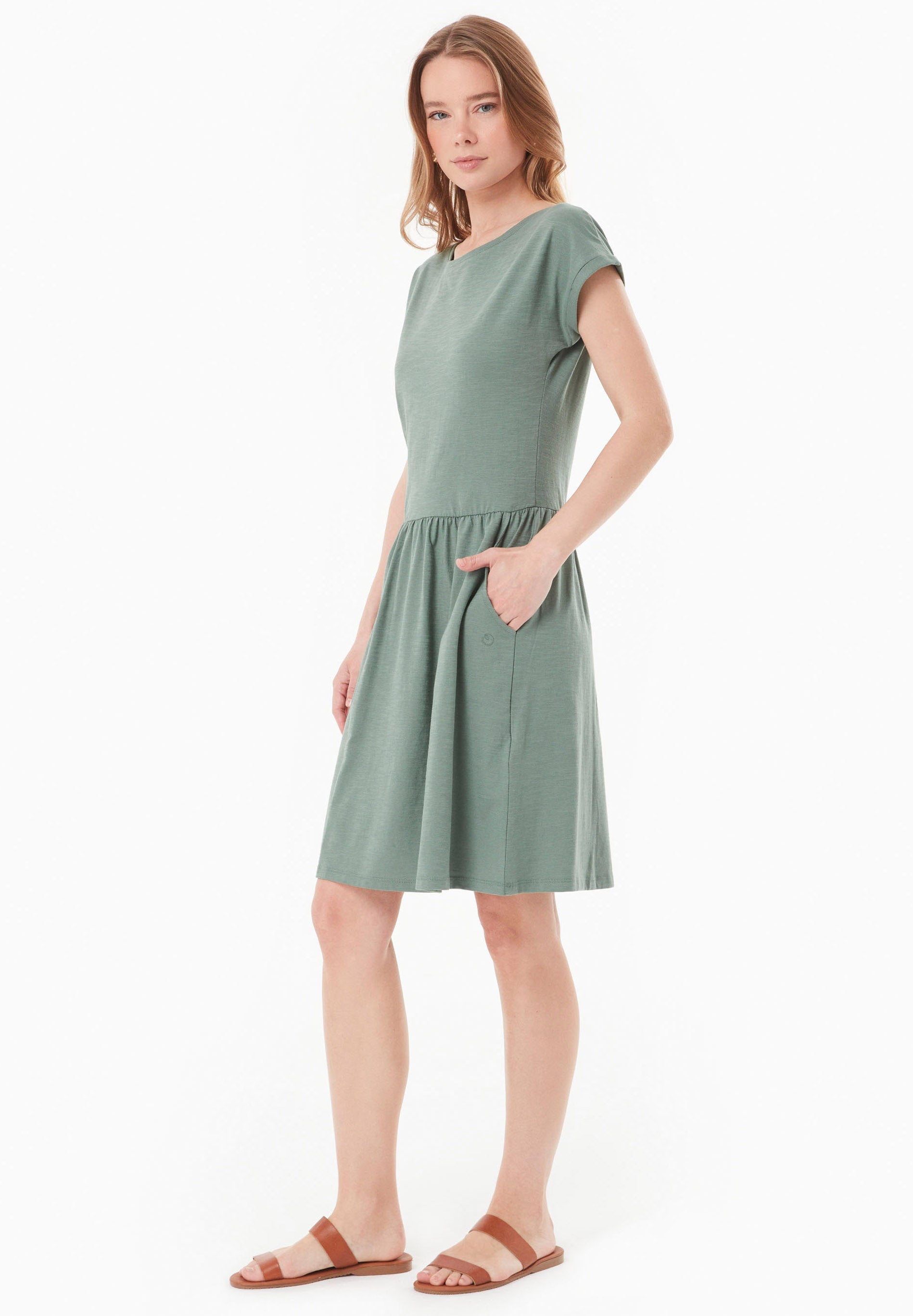 WCASUAL009greentea-2_0159.jpg