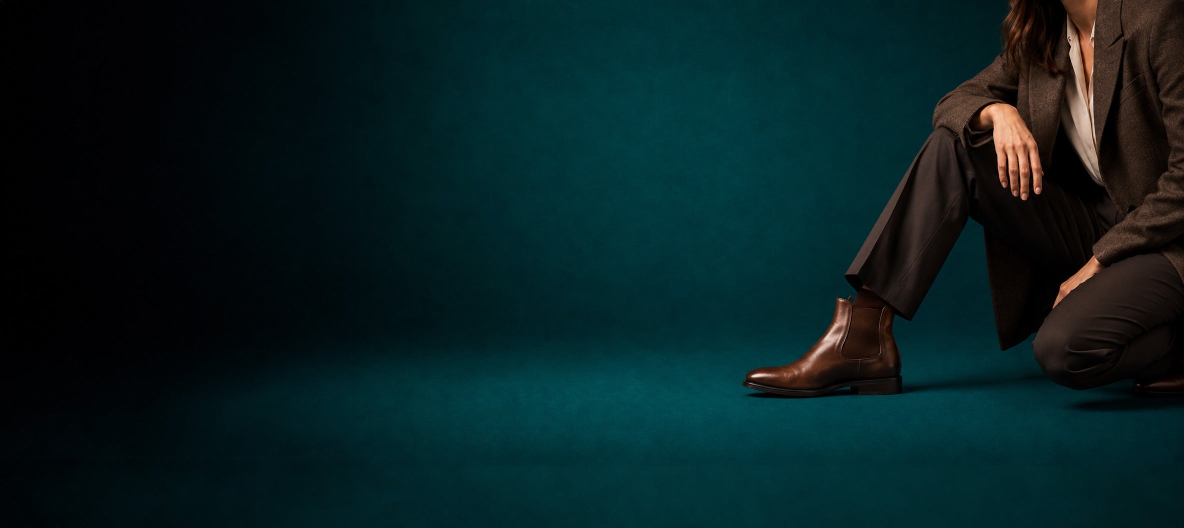ecomarket-vegan-footwear-store-email-subscribe-image-vegan-boots-shoes.jpg