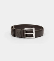 Cintura Classica Vegana – Marrone Scuro in pelle sintetica con fibbia in metallo elegante.