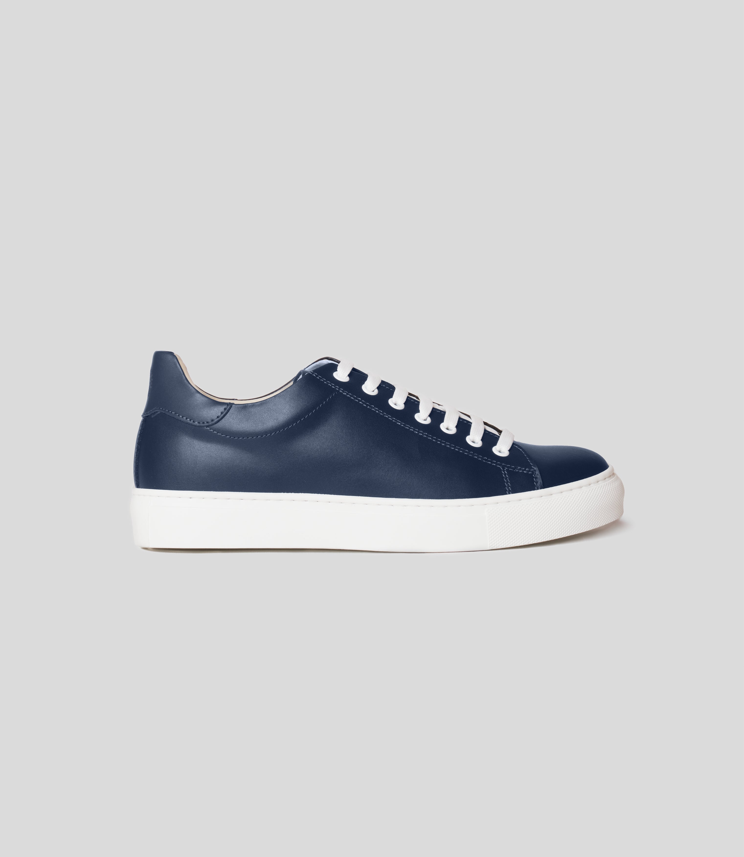 sustainable vegan leather sneaker handmade in italy out of premium materials.